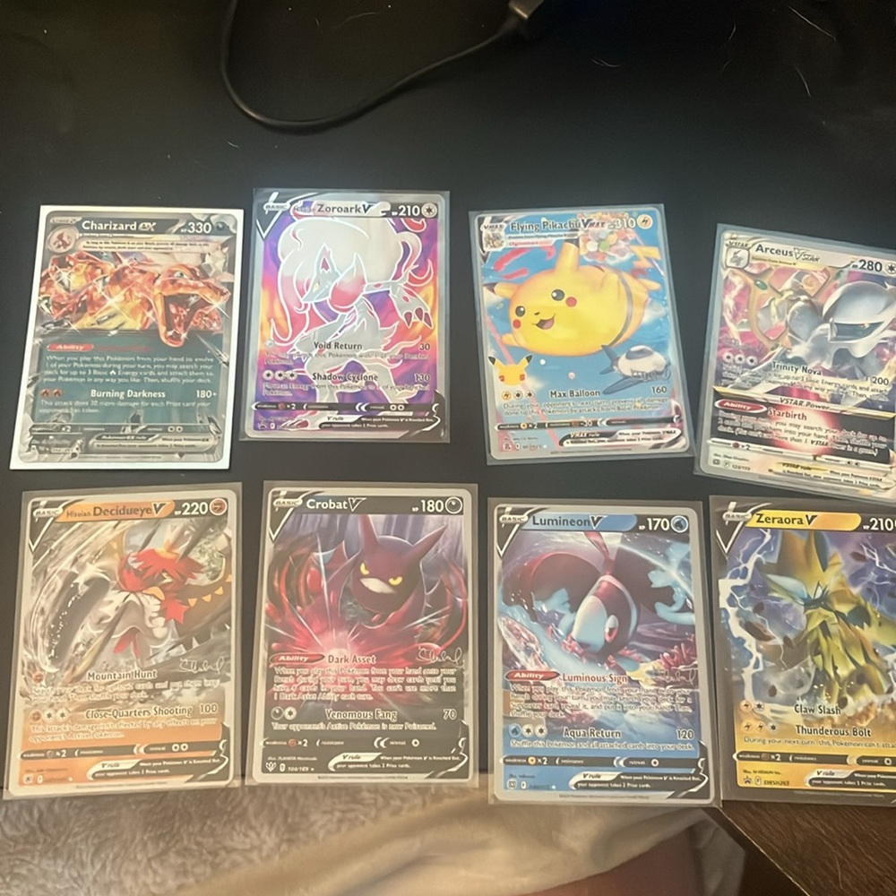 Pokemon Trading Cards - Lot